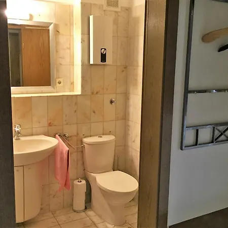Unterbach Apartment *